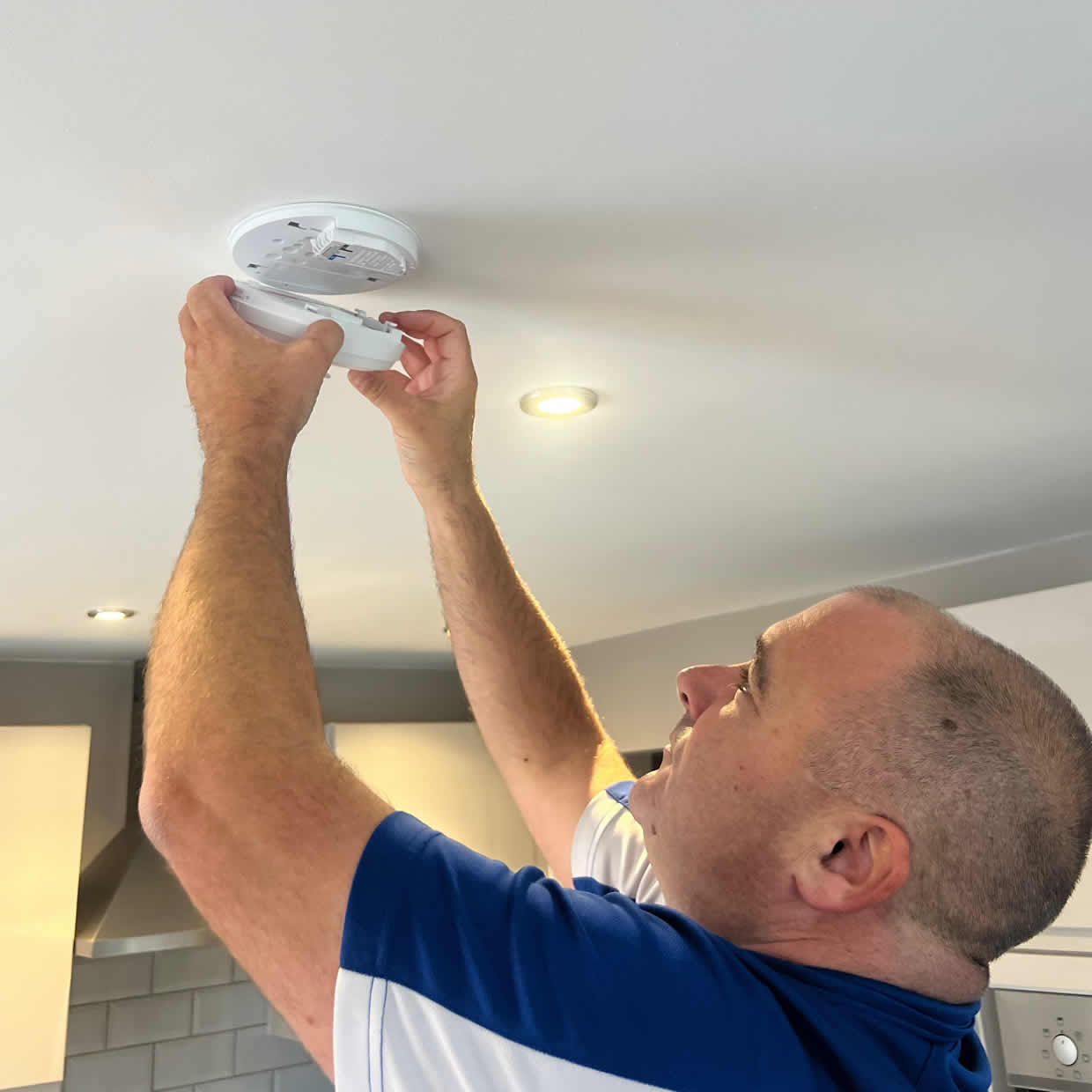 Smoke alarm installation for landlords and rental properties in High Wycombe